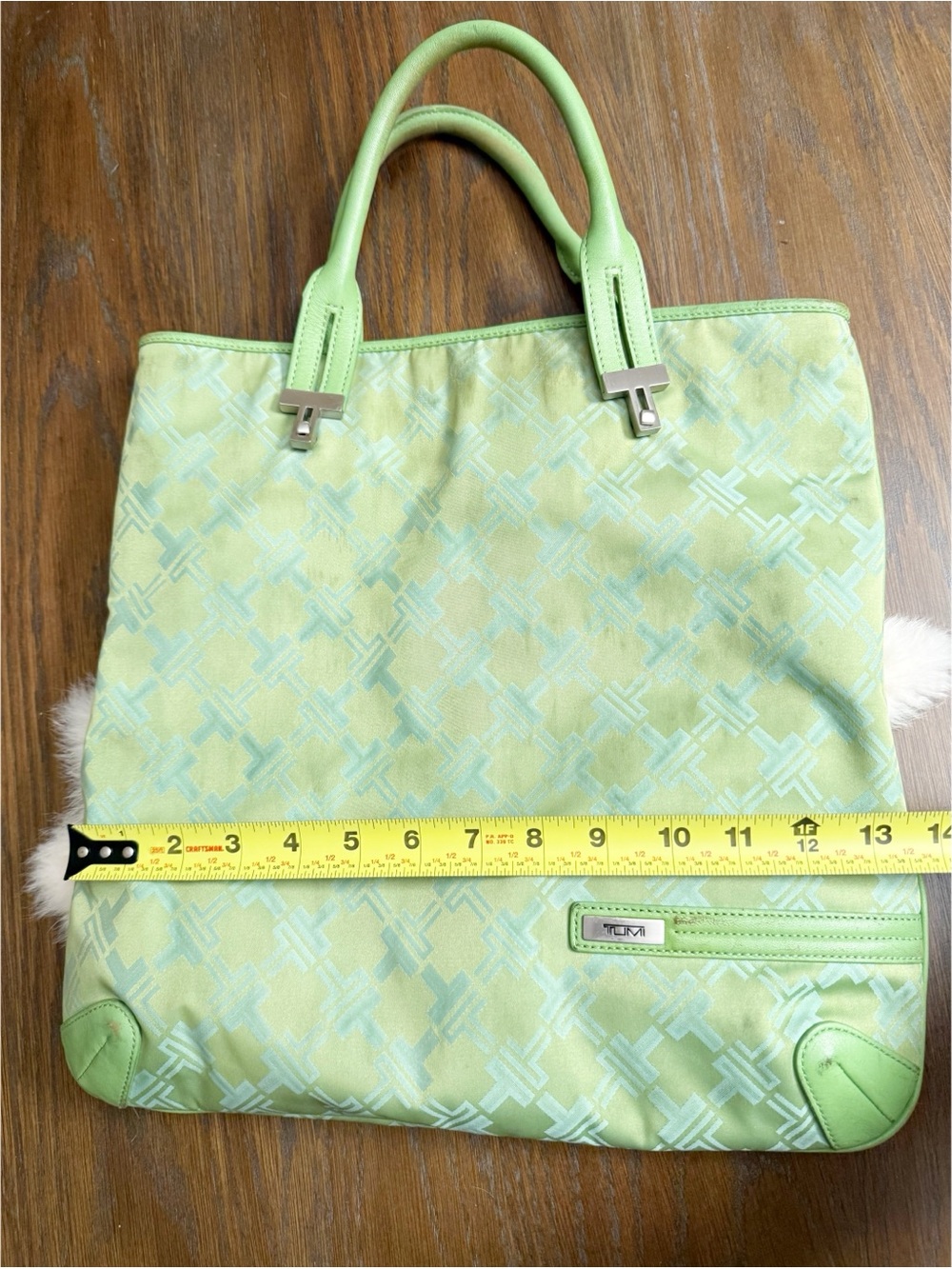 Tumi Signature Collection green tote - Picture 9 of 9